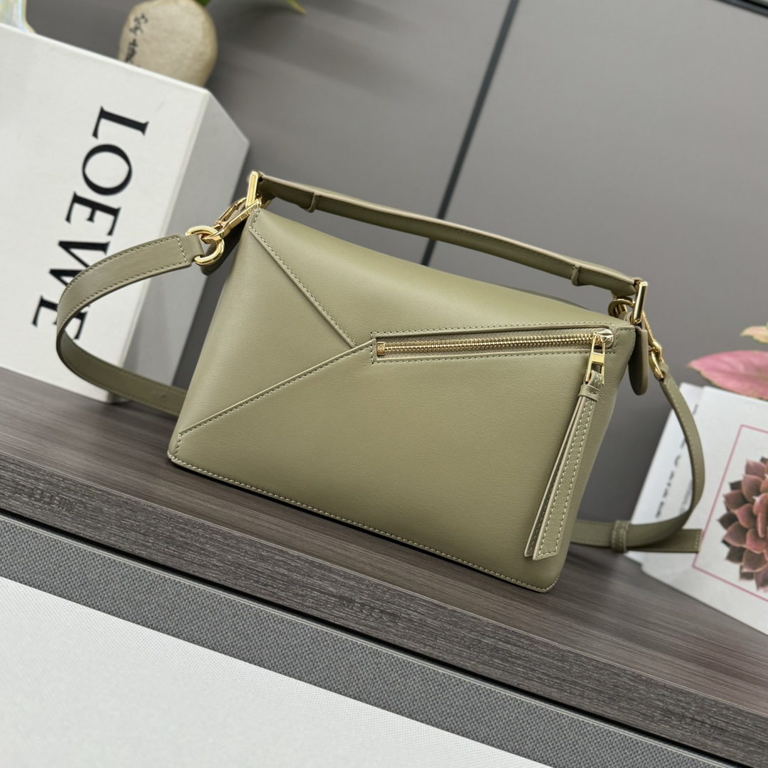 Loewe Puzzle Bags